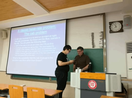 http://asite.snnu.edu.cn:8080/_vsl/40A7BE0F00F8F702FB7AB7742CE92BB3/5EAE83AD/611C